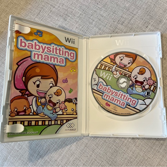 Wii Babysitting Mama Game & Doll - Picture 6 of 14